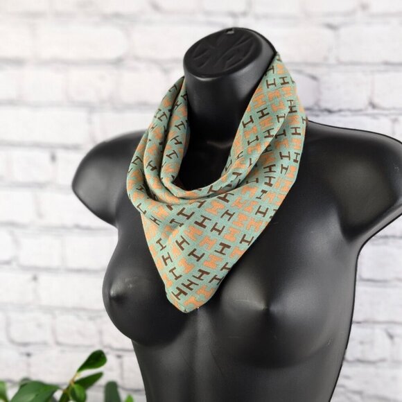 "H" pattern scarf, green orange & brown, magnetic clasp, headwrap neckerchief - Picture 1 of 9